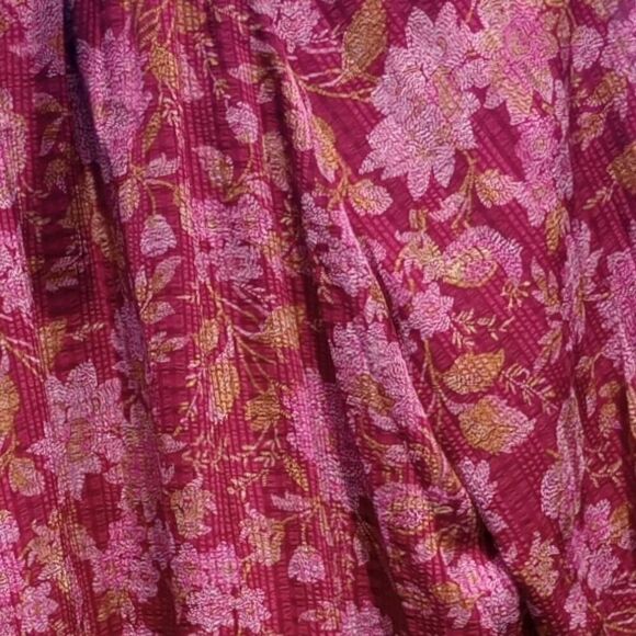 LOFT 3/4 sleeve blouse - Picture 4 of 5